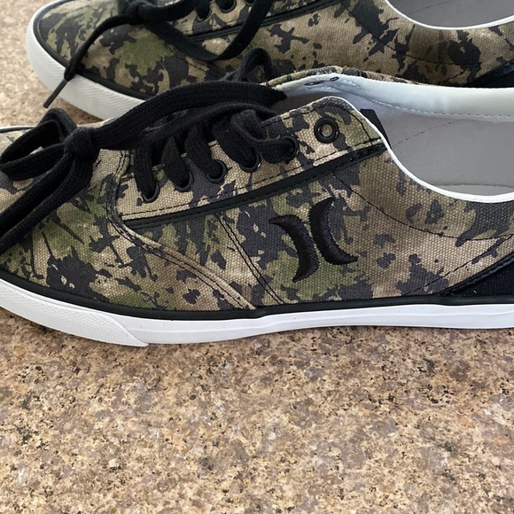 NWT Hurley Kayo Lace Up Sneakers Shoe Camo and Black Men’s 10.5 M - Picture 4 of 15